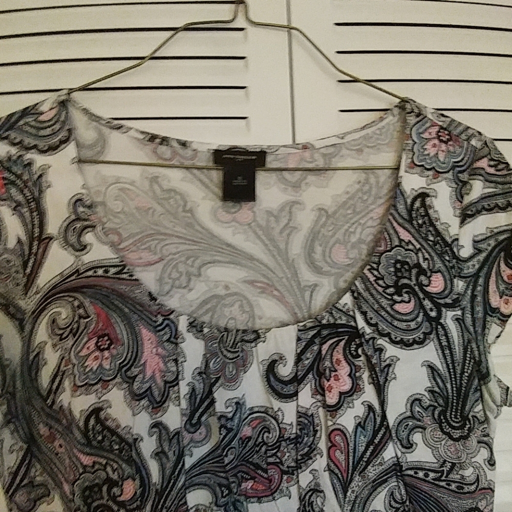 Multicolored Paisley Top - Picture 3 of 3
